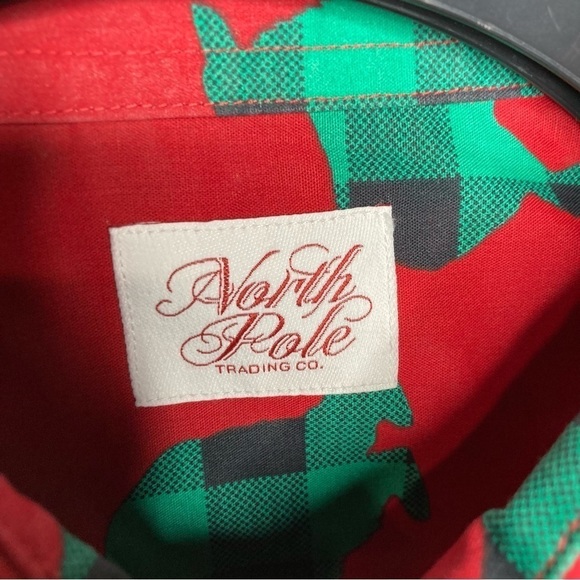 North Pole Moose Christmas button down shirt size XL - Picture 4 of 8